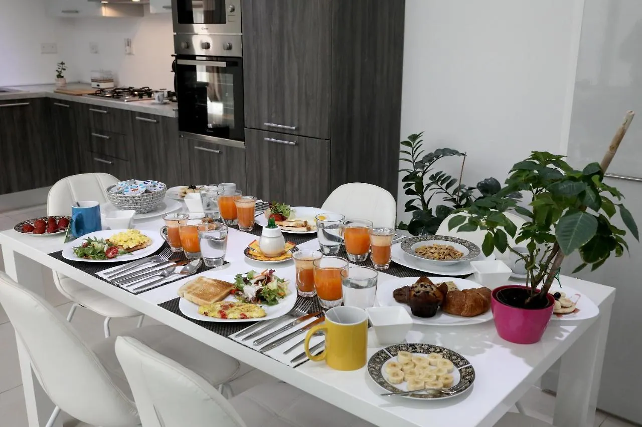 Escape To St Julians Bed & Breakfast Saint Julian's